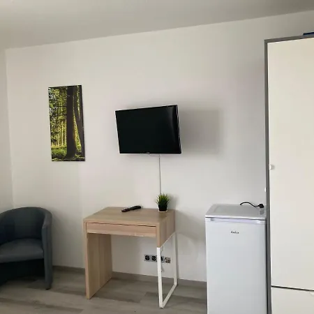 Zimmervermietung38- Kranich Apartment Salzgitter